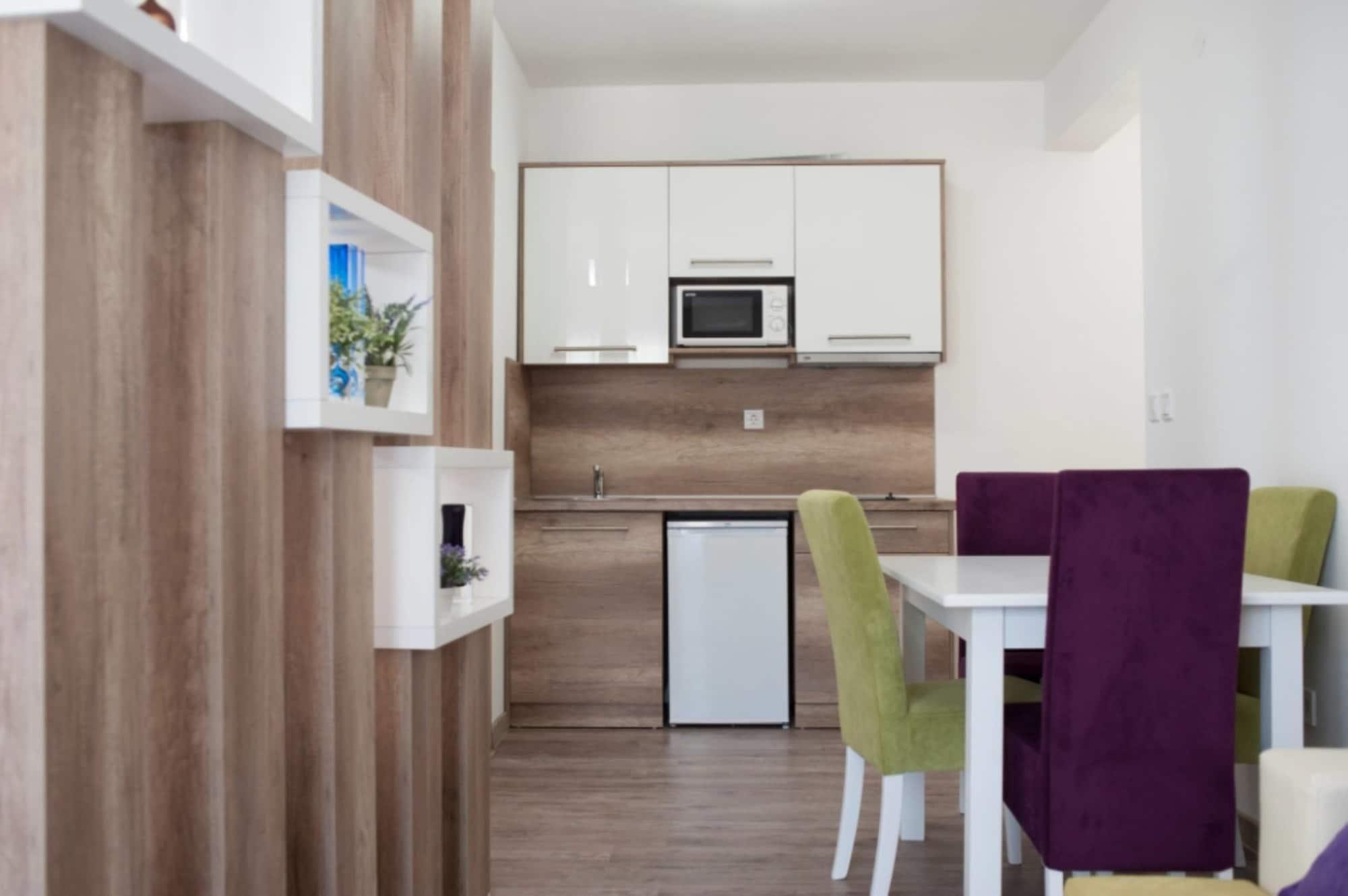 B&T Apartments Будва Екстер'єр фото