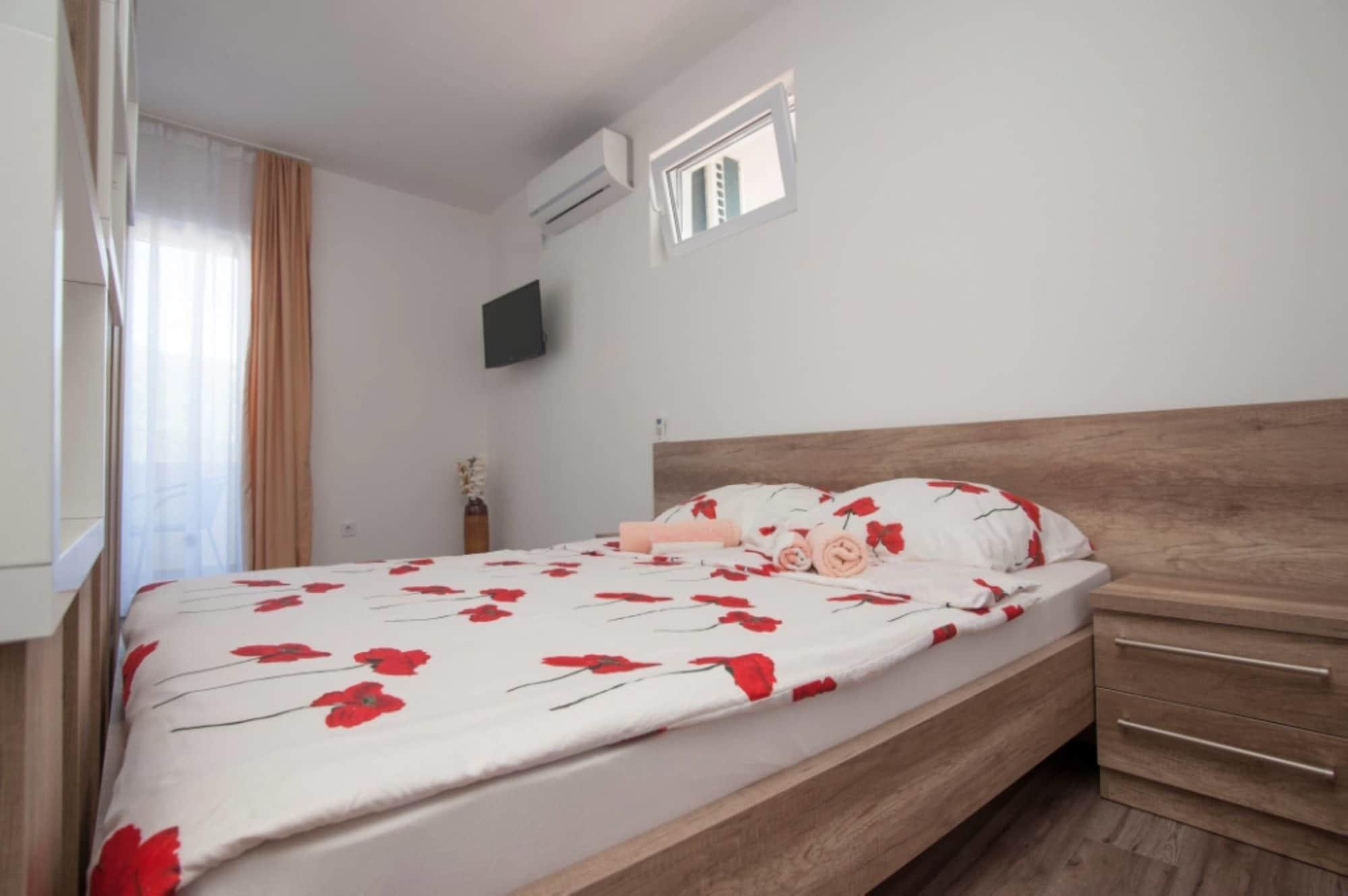 B&T Apartments Будва Екстер'єр фото