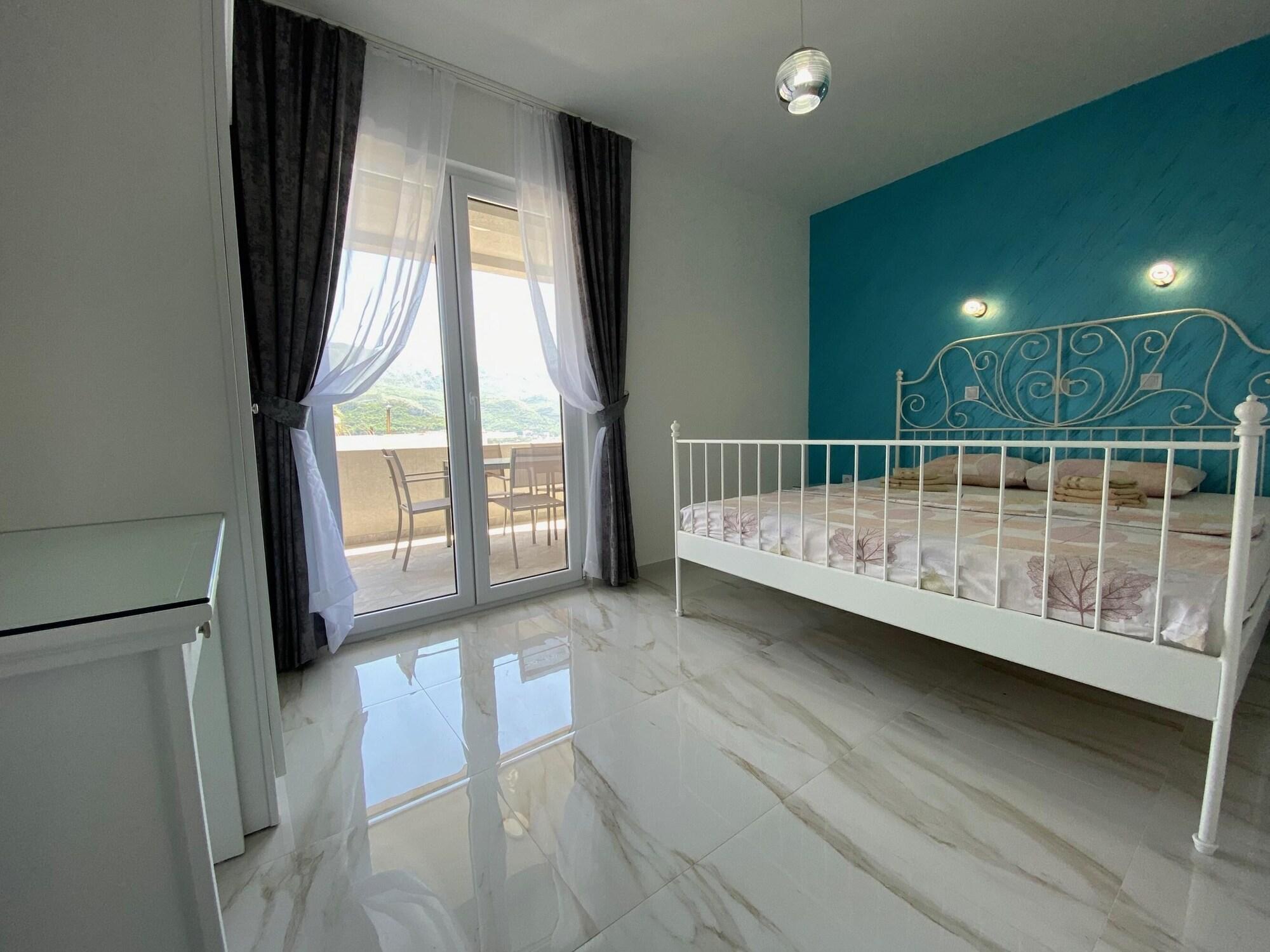 B&T Apartments Будва Екстер'єр фото
