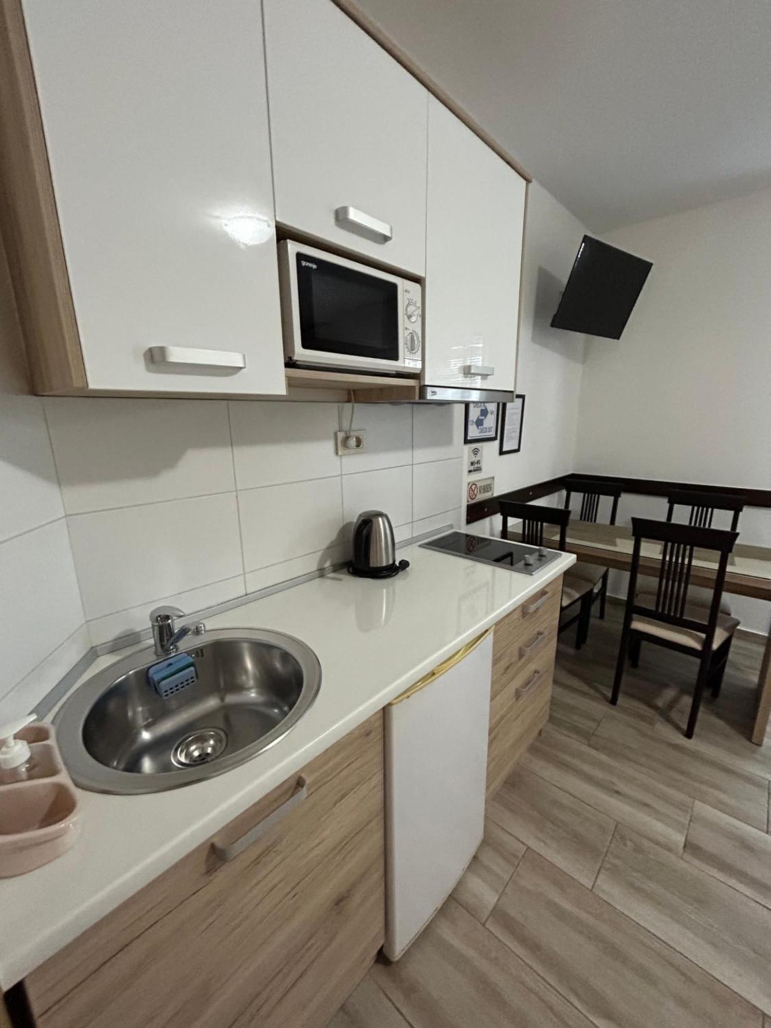 B&T Apartments Будва Екстер'єр фото
