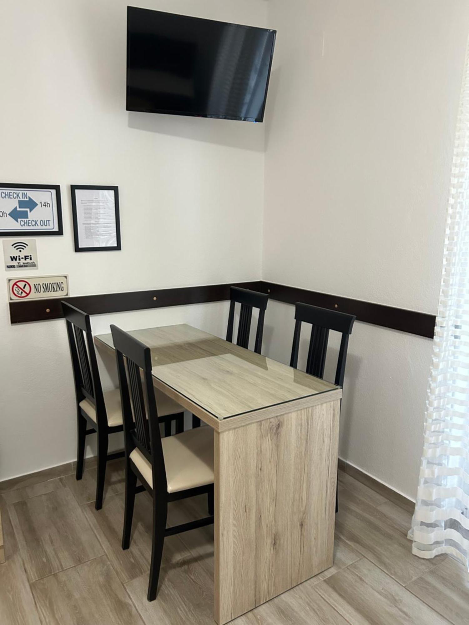 B&T Apartments Будва Екстер'єр фото